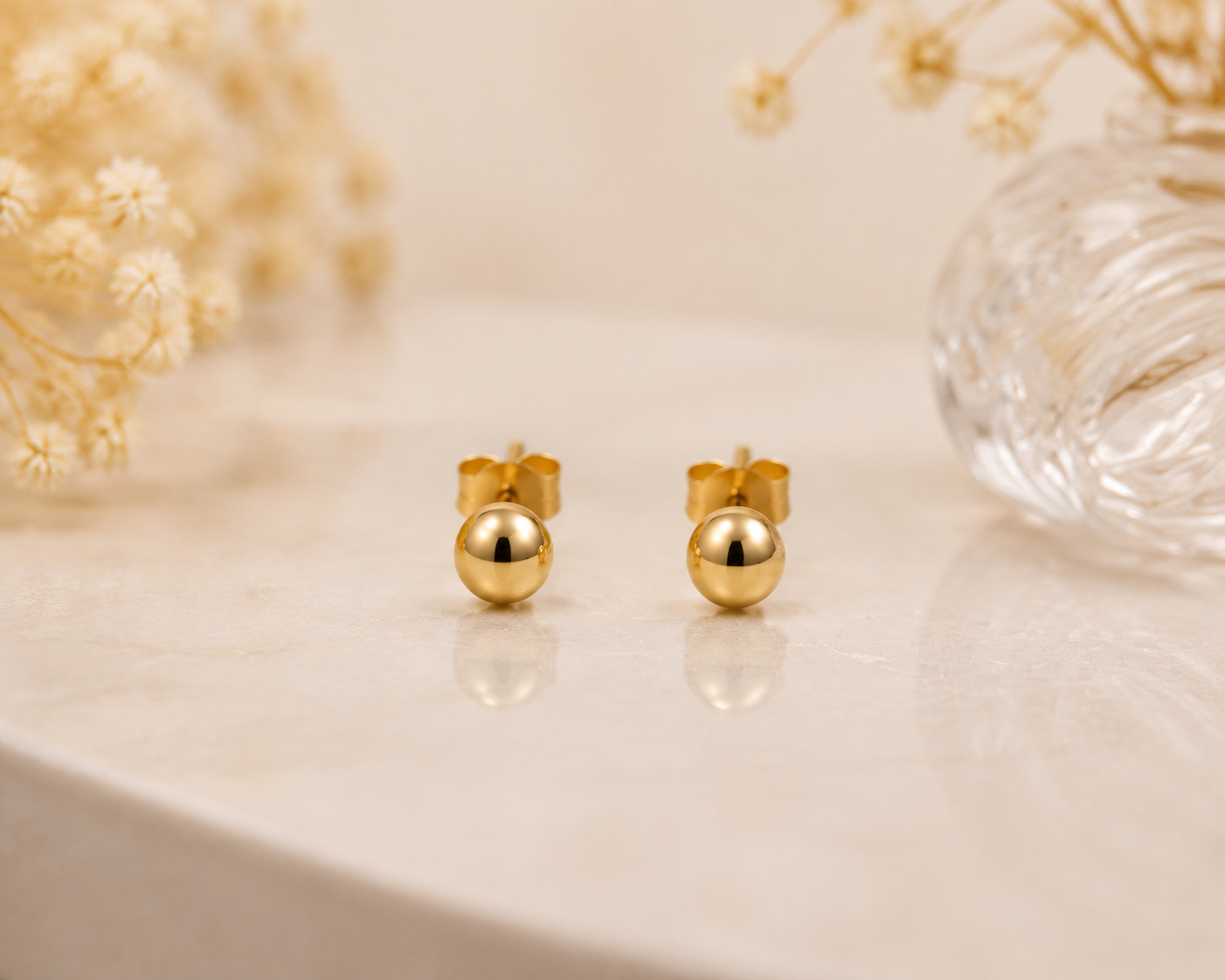 Brinco Bolinha em Ouro 18K - Imagem 2